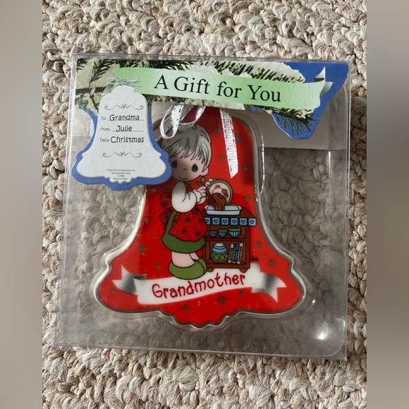 Precious Moments Ornament - Picture 3 of 3